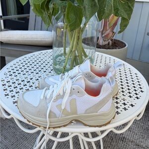 Veja White and Cream Women's Sneakers